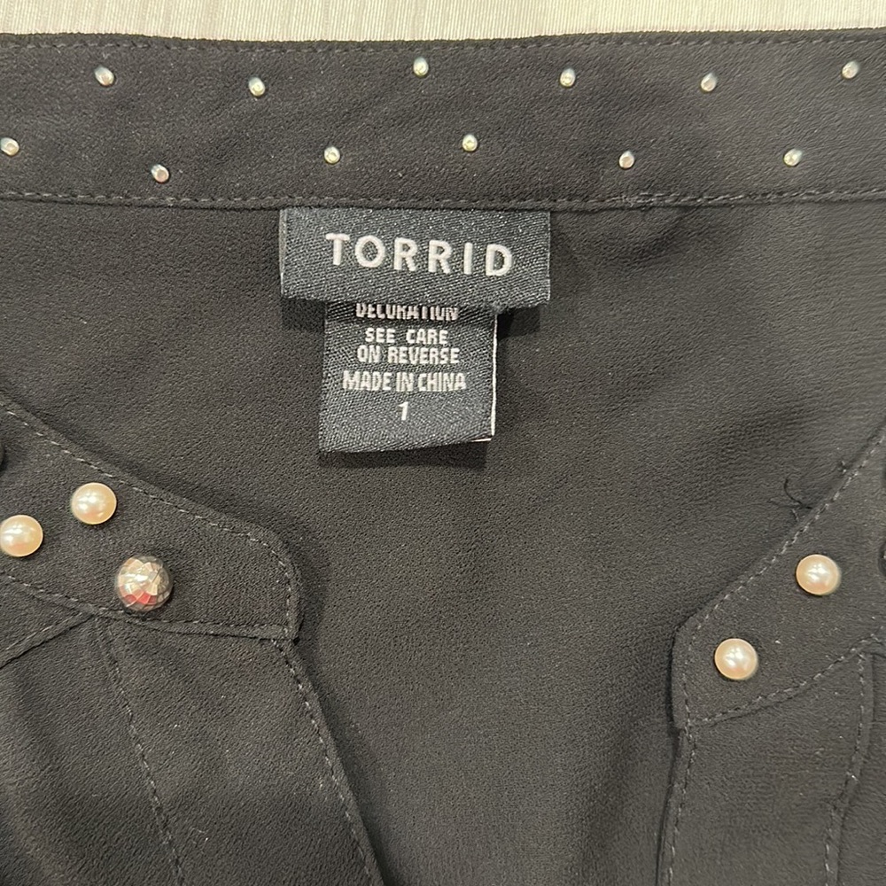 Torrid Sheer Blouse - Picture 8 of 10